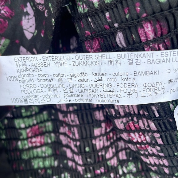 NWOT Zara Cotton Black Floral Ruffle Puff Sleeve Crop Top - Picture 7 of 7